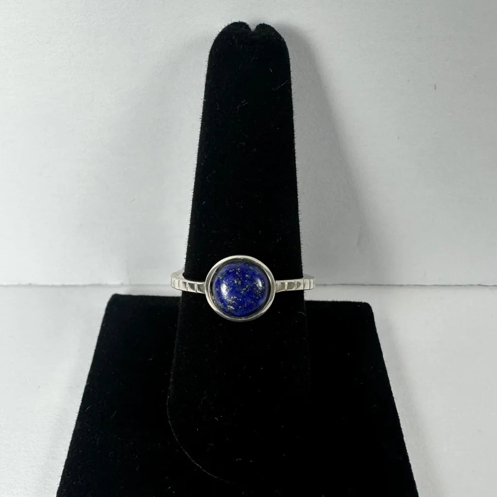 Stunning silver lapis lazuli ring with deep blue bezel-set stone