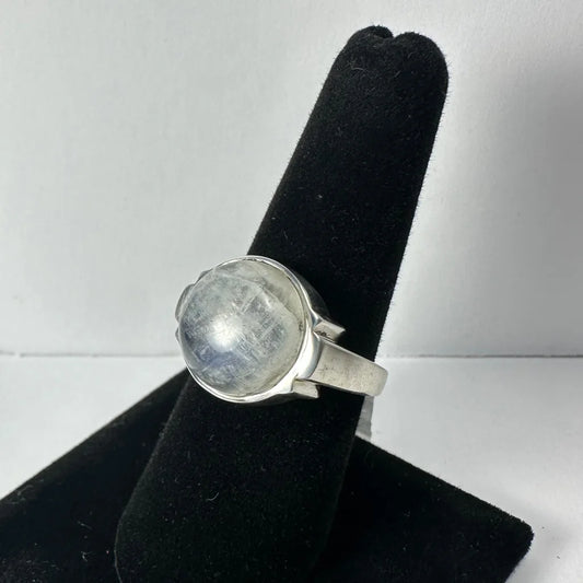 Stunning silver moonstone ring with large translucent gem, size 8