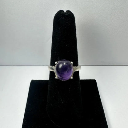Stunning oval amethyst ring in sterling silver with purple stone