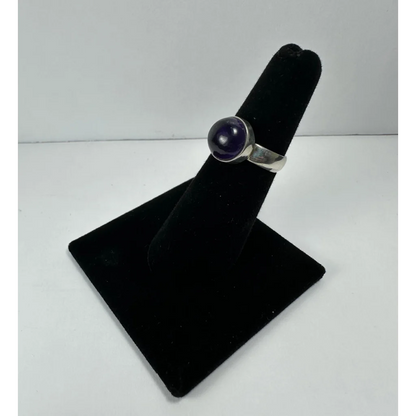 Stunning silver amethyst ring with deep purple bezel stone