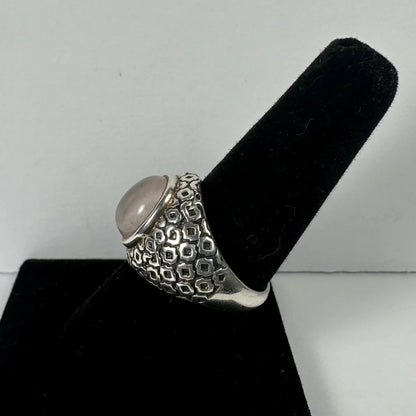 Stunning rose quartz ring in sterling silver filigree band