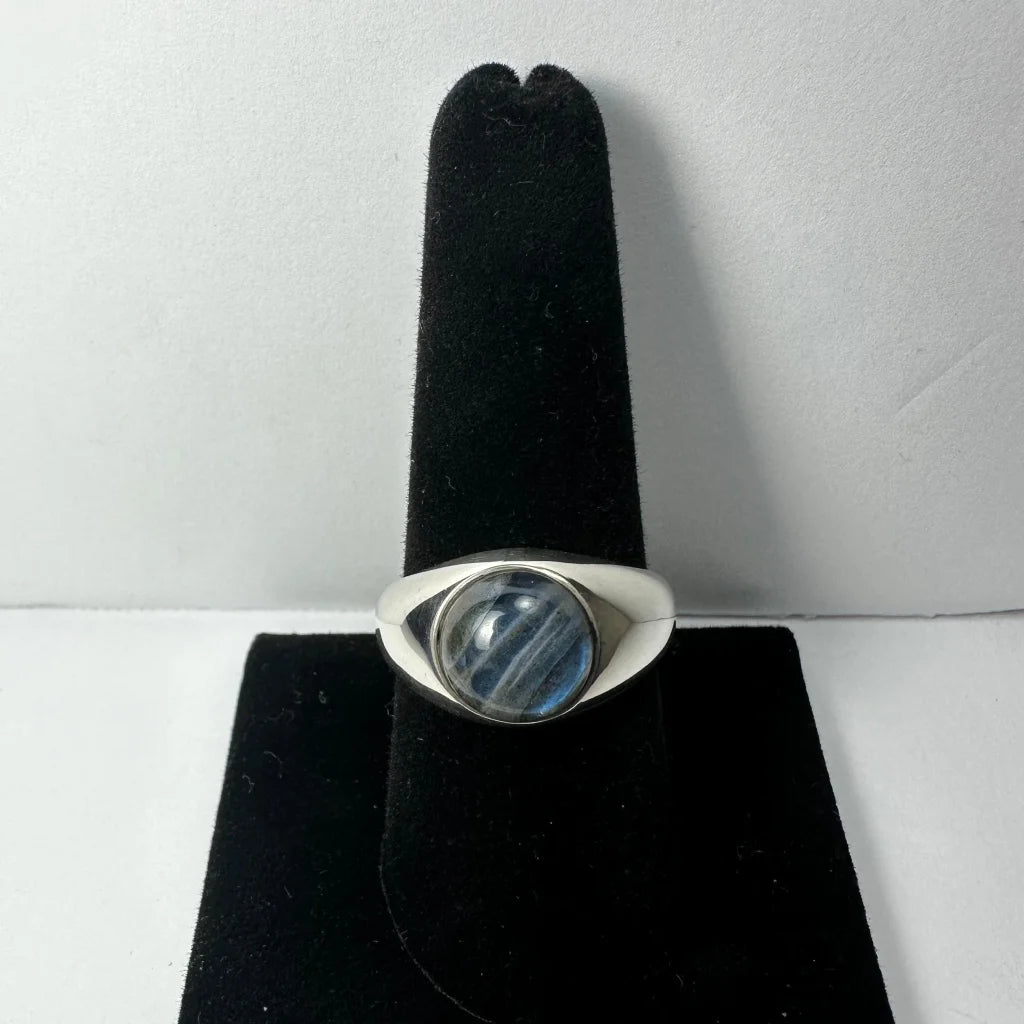 Stunning sterling silver labradorite ring with iridescent blue stone