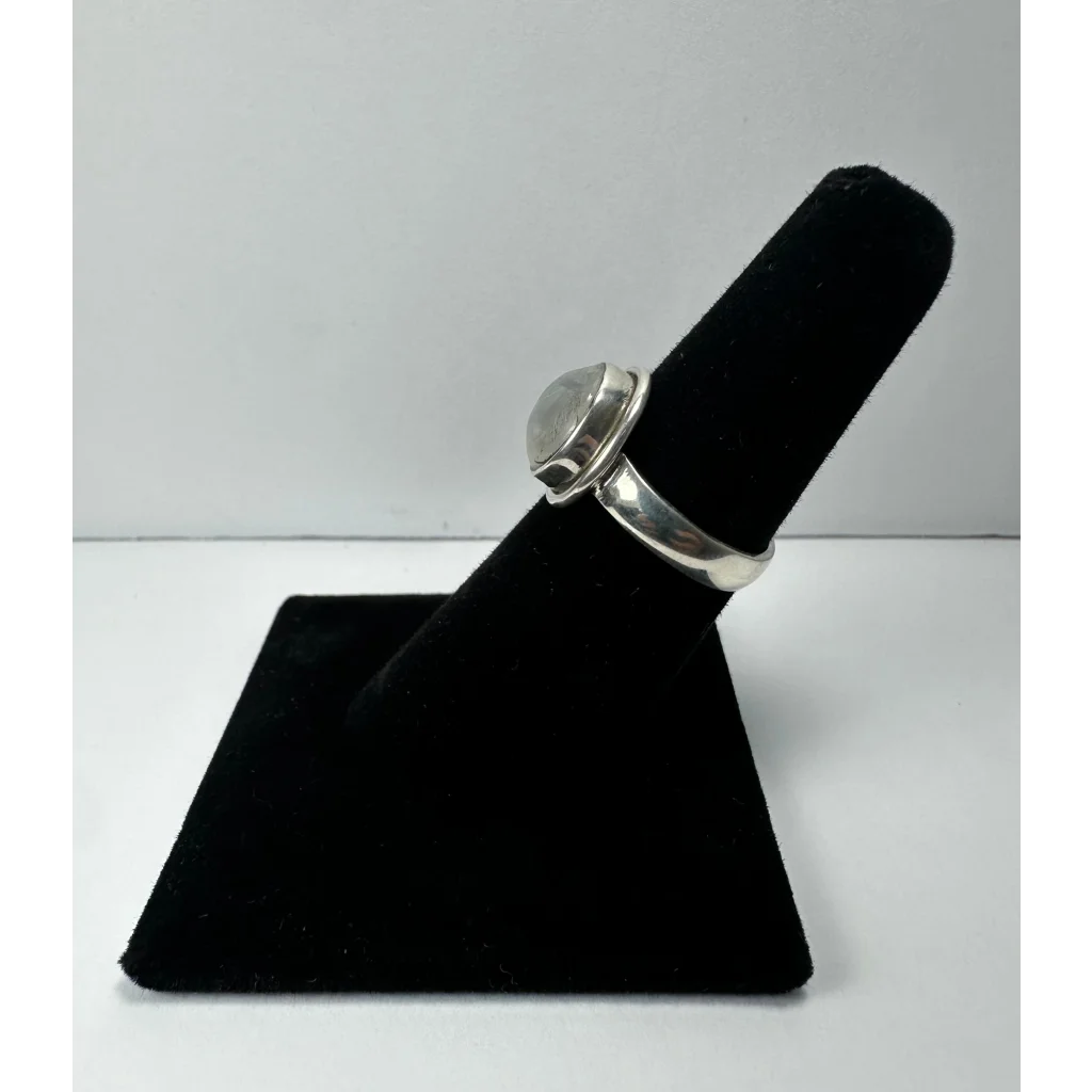Stunning sterling silver moonstone ring with bezel setting