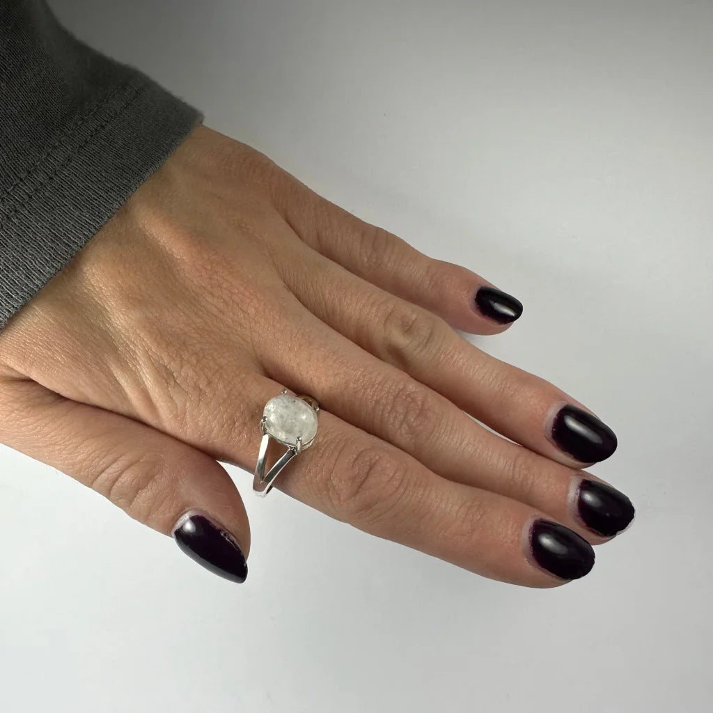 Stunning sterling silver moonstone ring with iridescent glow