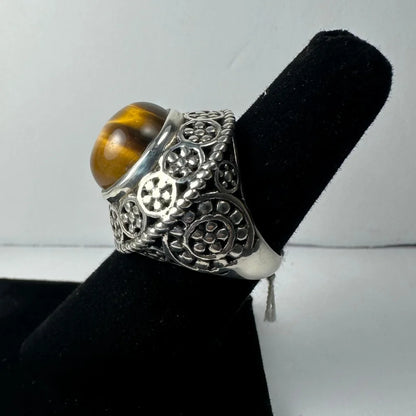 Stunning tiger eye ring with ornate silver filigree design