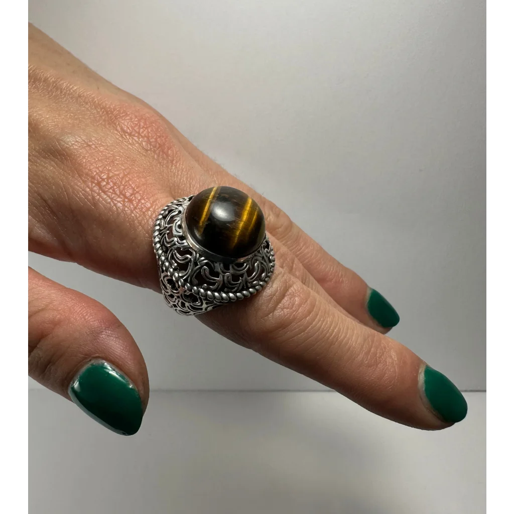 Stunning tiger eye ring in ornate sterling silver filigree