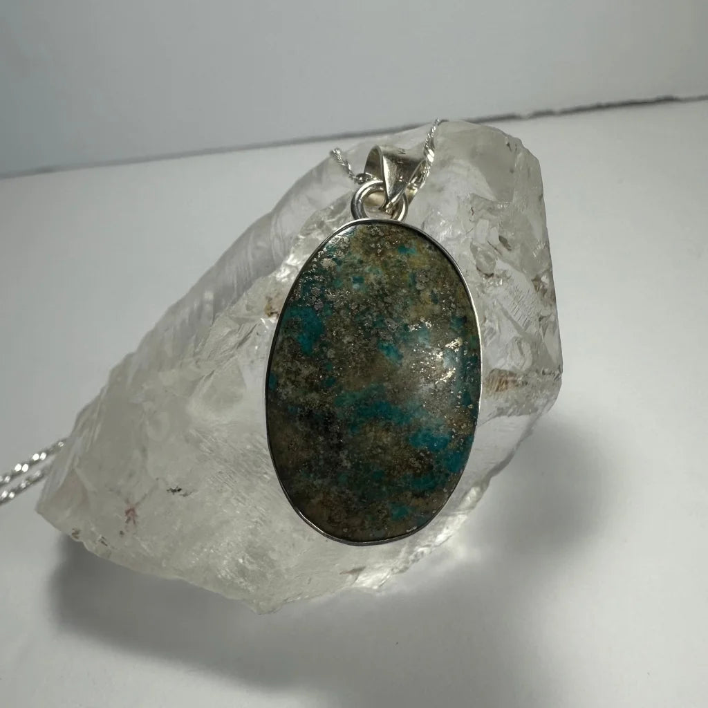 Stunning turquoise pendant in sterling silver with oval turquoise stone