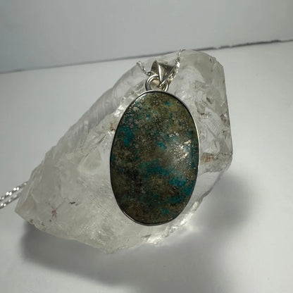 Stunning turquoise pendant in sterling silver with oval turquoise stone