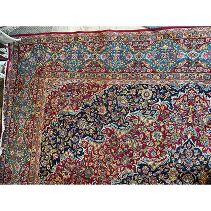 Stunning vintage fine Persian rug with intricate medallion design