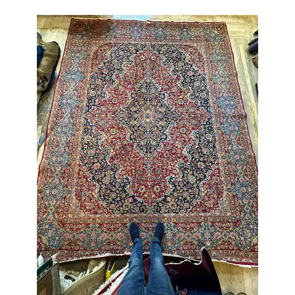 Stunning vintage fine Persian rug with intricate medallion design
