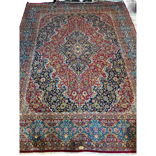 Stunning vintage fine Persian rug with central medallion design