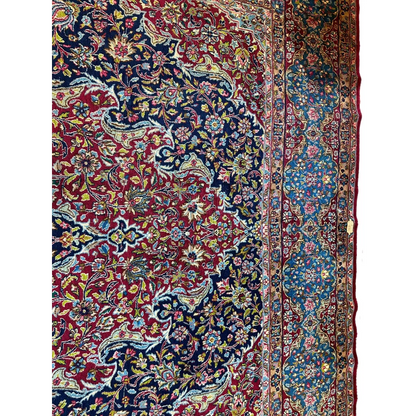 Stunning vintage fine Persian rug with intricate floral medallion design