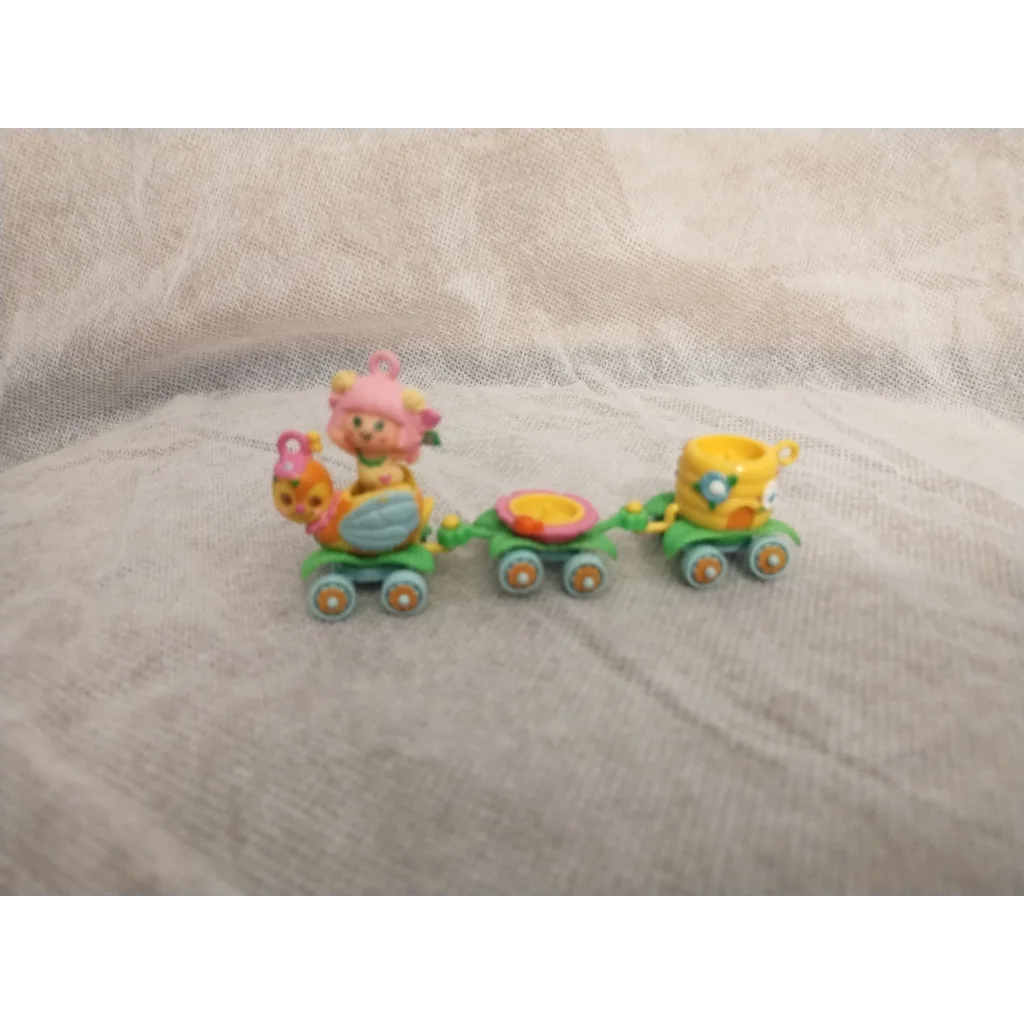 Vintage 1983 Sweet Bea Charmkins Flower Train toy set