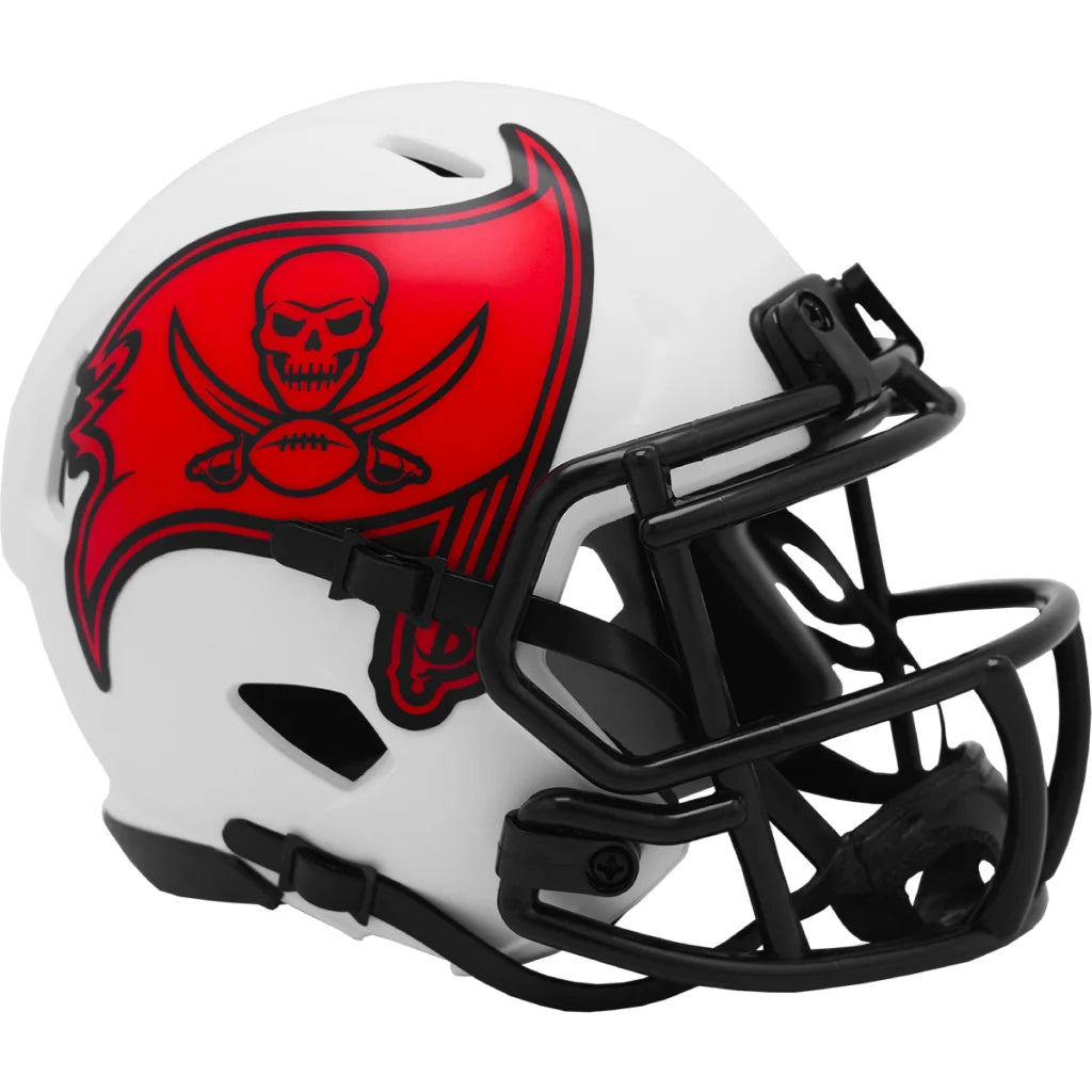 White Tampa Bay Buccaneers Riddell Lunar Speed mini helmet with red black skull