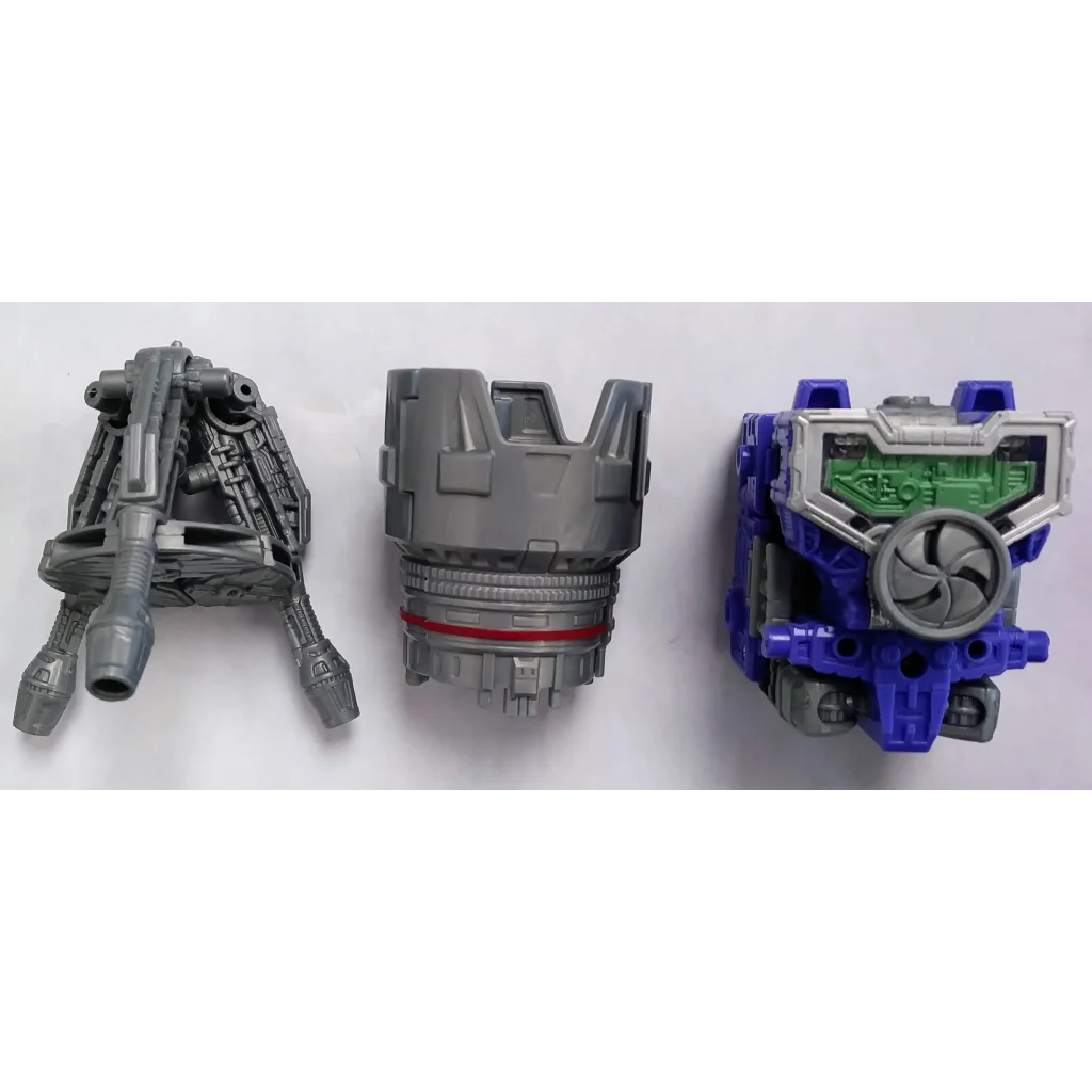 Decepticon Refraktor Transformers action figure in 3D printed gray blue toy set