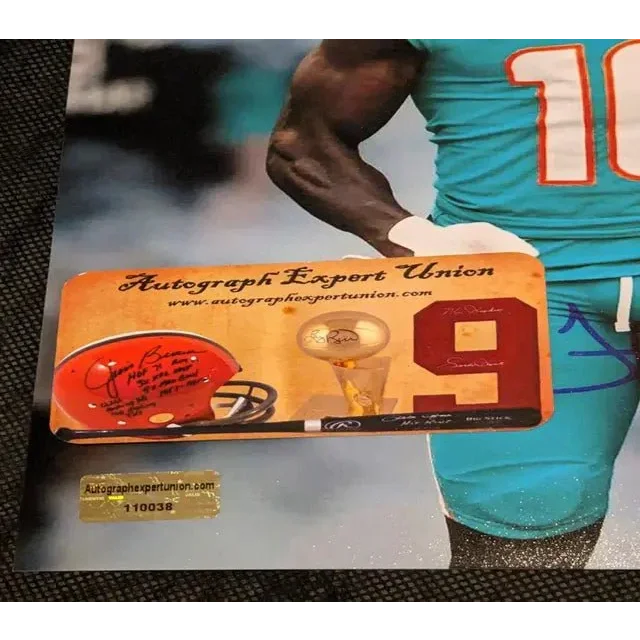 Certificate of authenticity for Tyreek Hill autographed 8x10 Miami Dolphins photo