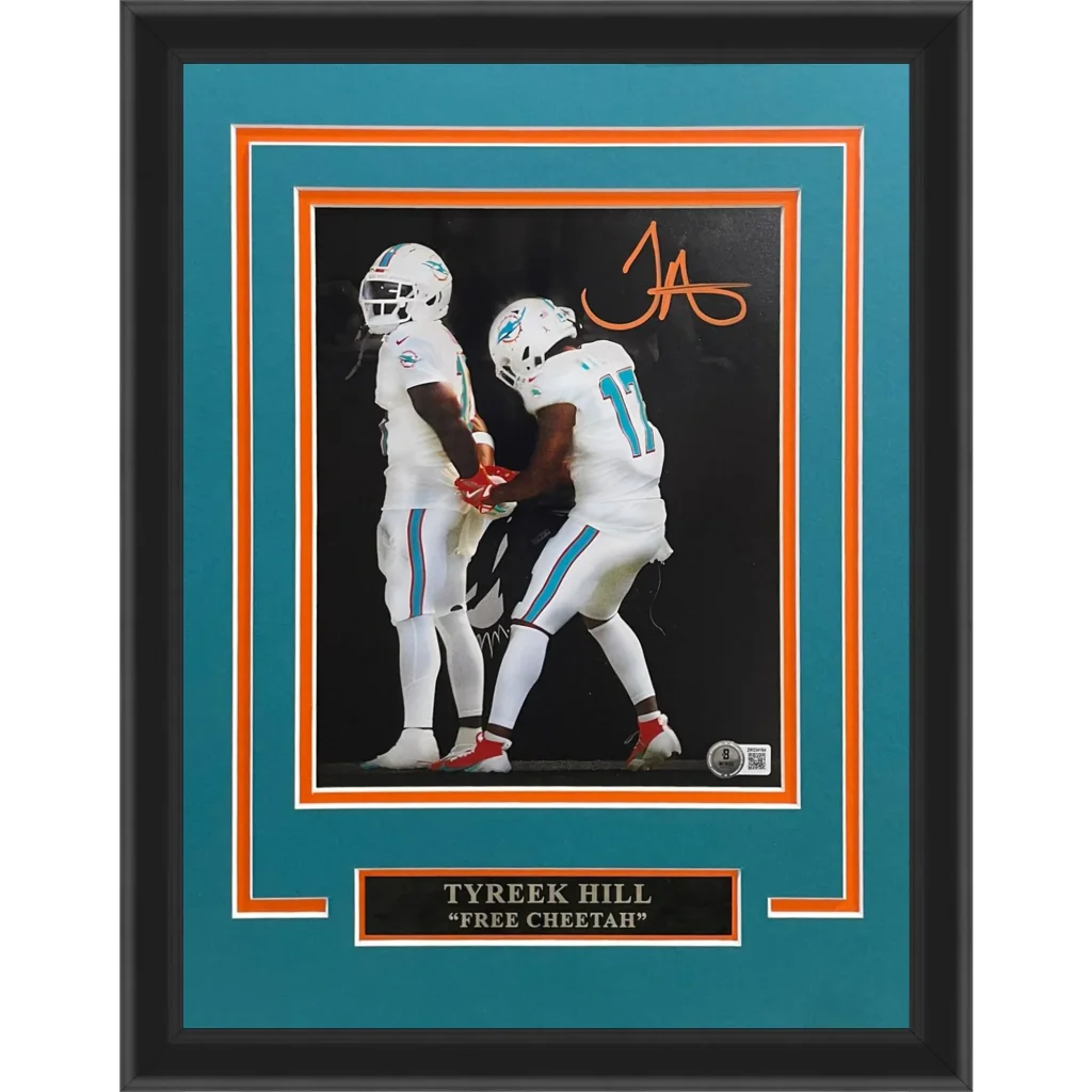Tyreek Hill autographed Miami Dolphins deluxe 8x10 photo with handcuffs celebration