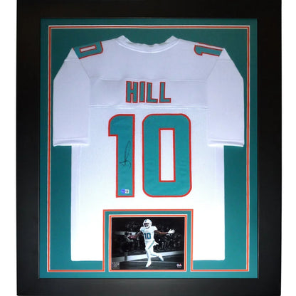 Tyreek Hill autographed white Miami Dolphins #10 framed jersey