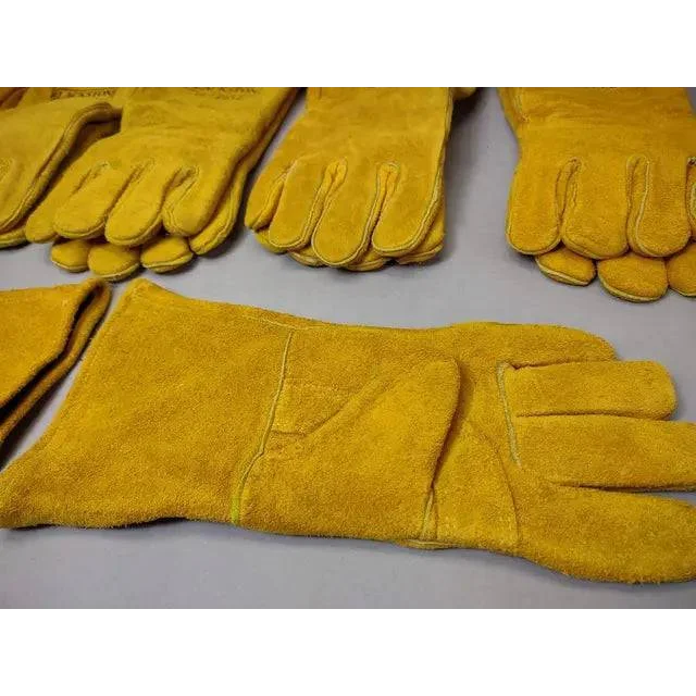 Yellow leather MIG welding gloves from the Ultimate Blackstone MIG Welding Gloves Protection Pack