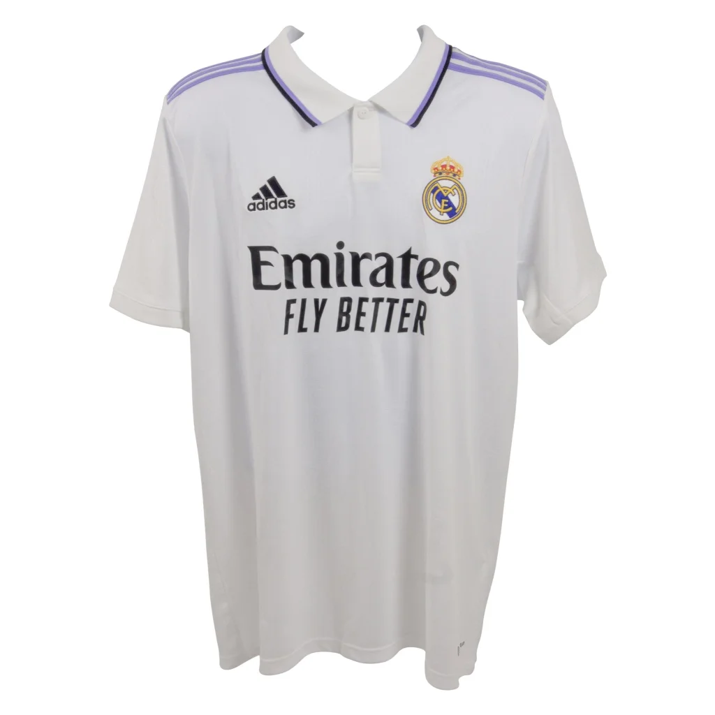 Vinicius Jr Real Madrid autographed home jersey white with purple trim size L