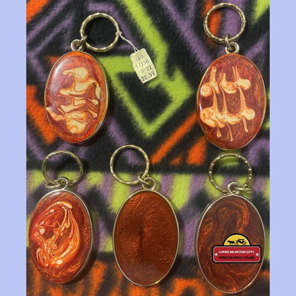 Vintage Handmade Keychain Pendant Wall Decor Bakelight? 1960s - Advertisements - Antique Misc. Collectibles