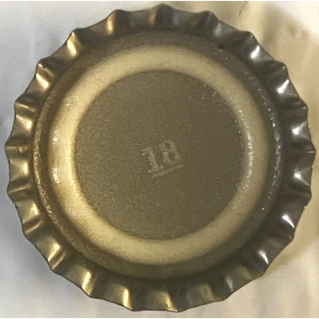 Vintage 1970s Double Cola Bottle Cap Seven Up Bottling Hagerstown MD Collectibles Antique and Caps Rare