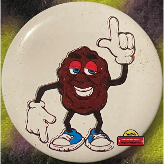 Vintage 1980s Pointing California Raisin Tin Pin Wow the Memories! Collectibles Advertising Displays and Misc