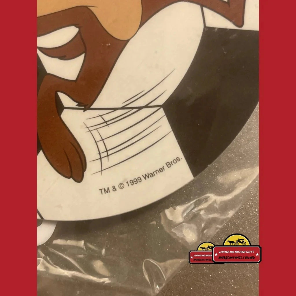 Cartoon Tasmanian Devil face from Looney Tunes, featured in Rare 1999 Keychains