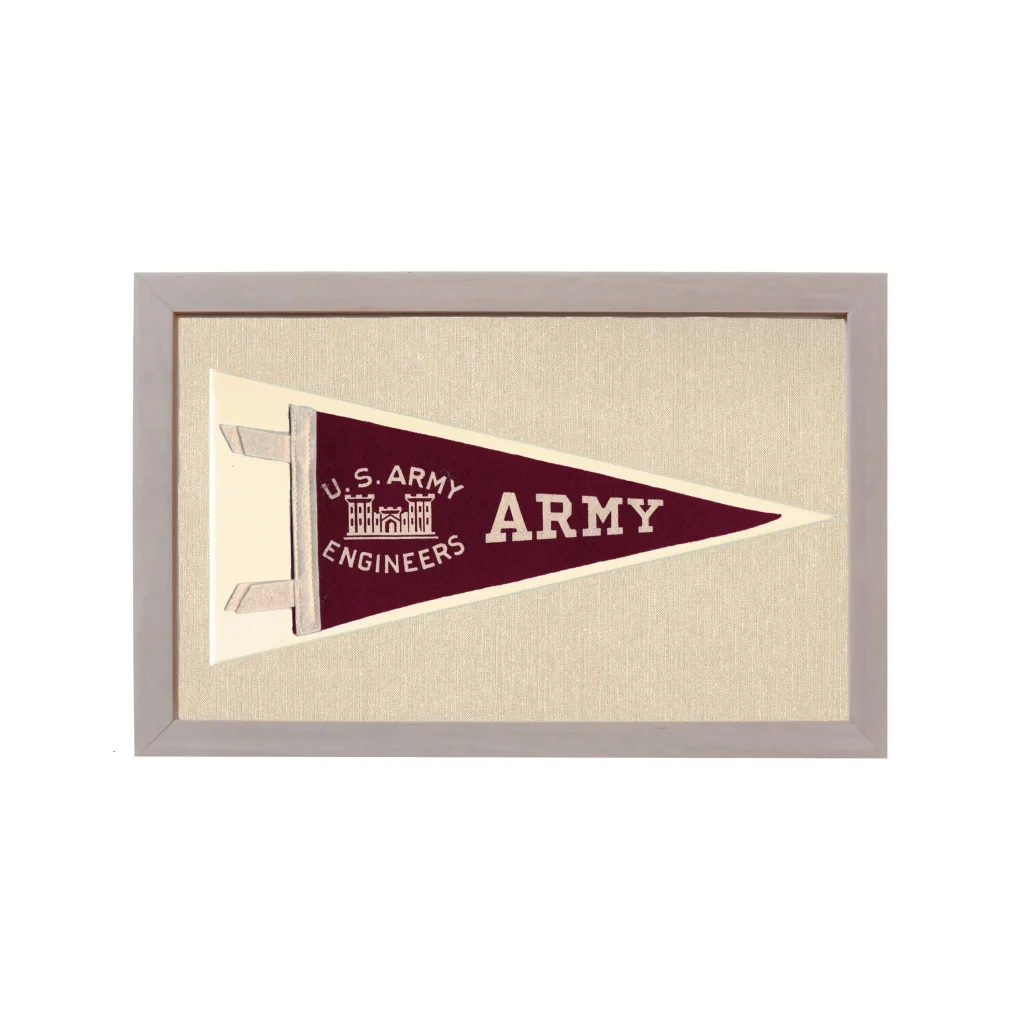 Vintage US Army pennant in maroon and cream with U.S. display