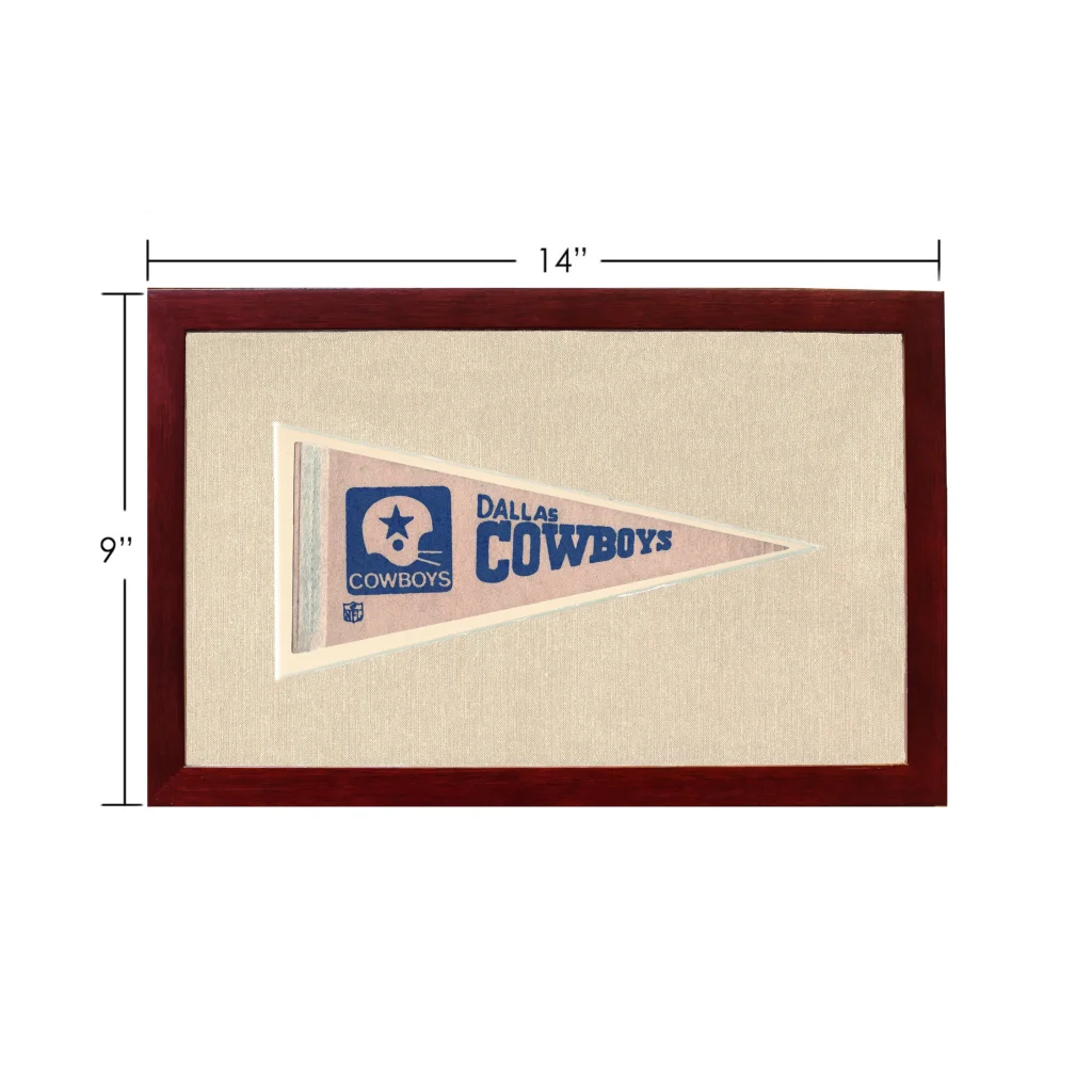 Vintage Dallas Cowboys Pennant | Vintage Americana Sports Memorabilia | vintageantiquesgifts.com