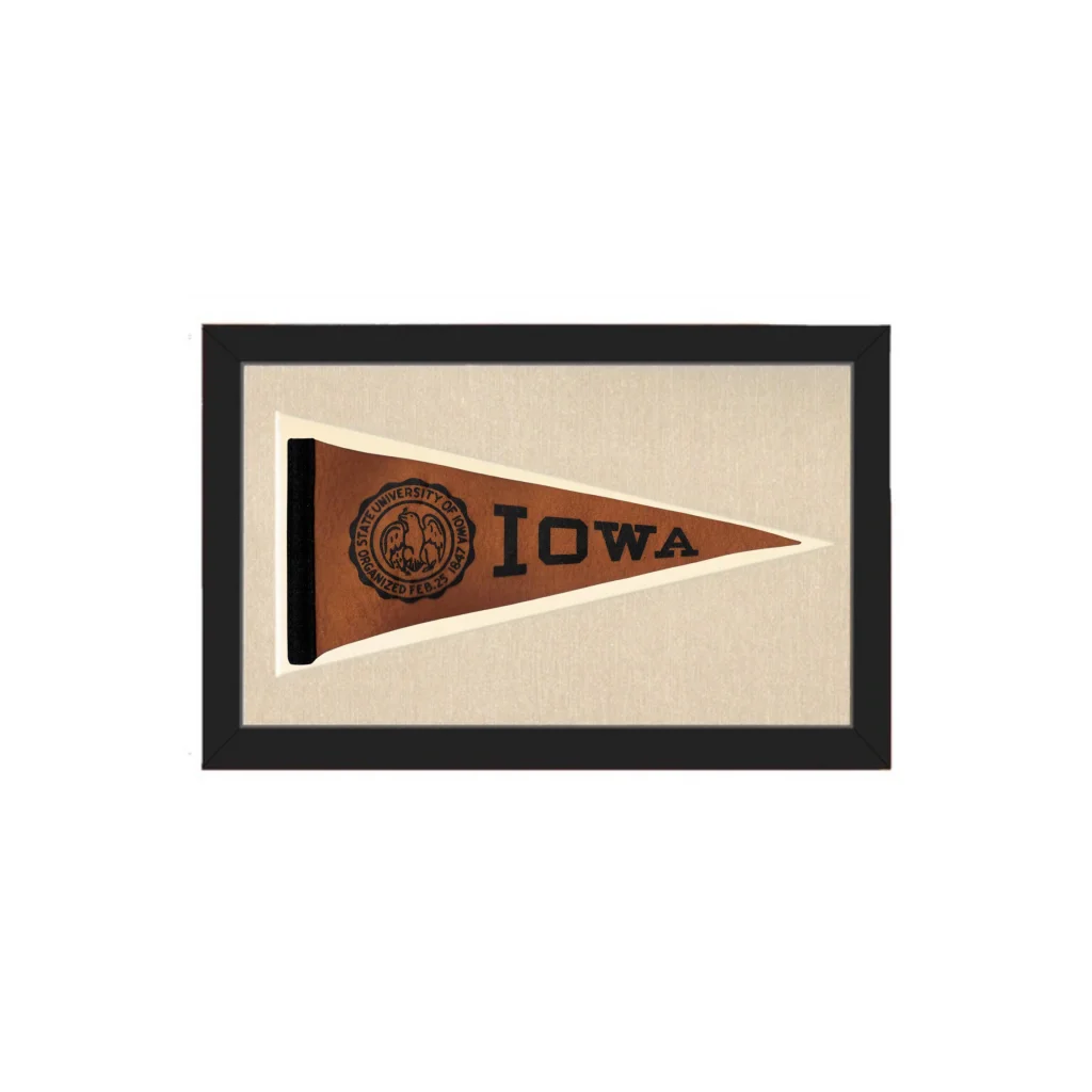 Vintage Iowa Pennant | Americana Memories | vintageantiquesgifts.com