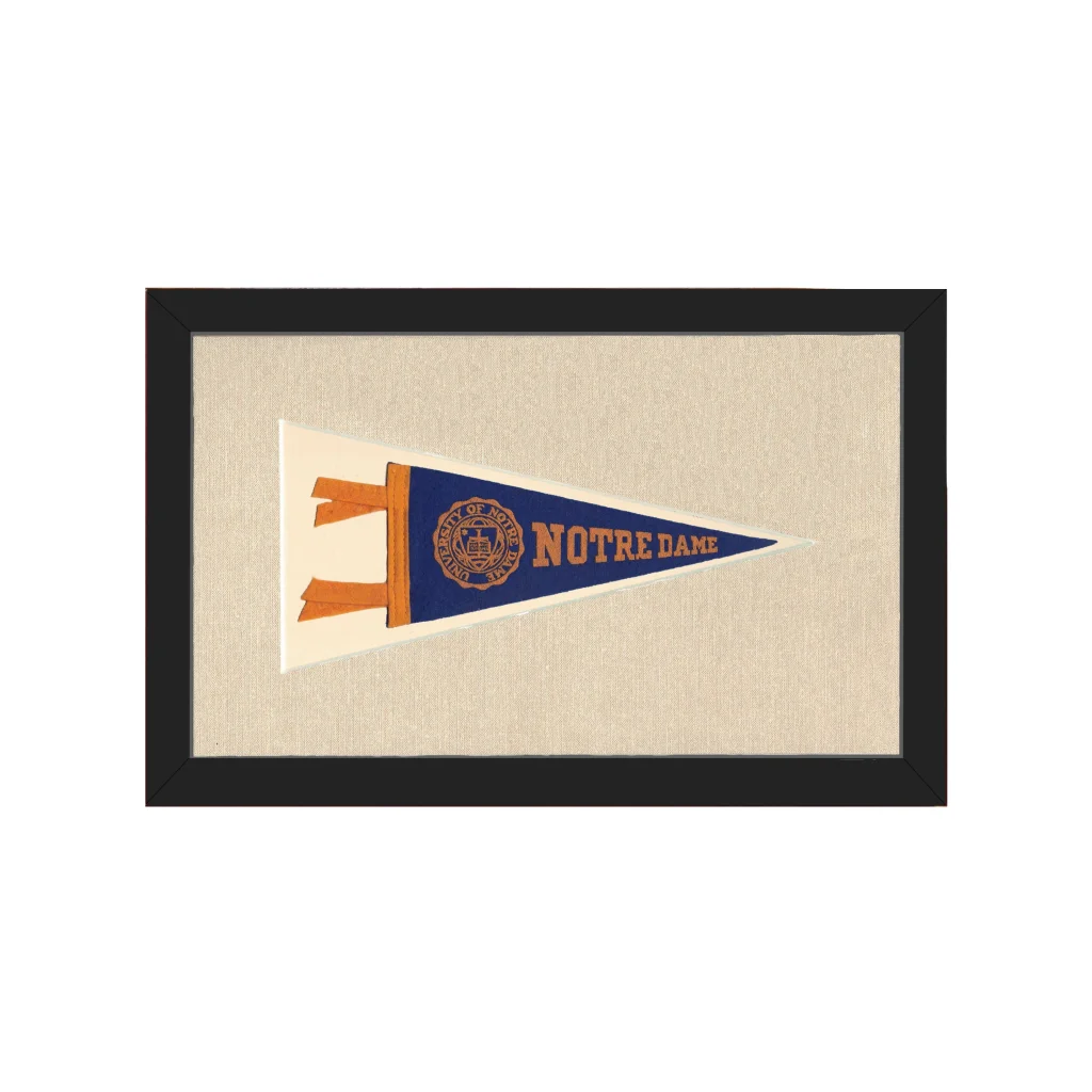 Vintage Notre Dame Pennant | Americana Memories | vintageantiquesgifts.com