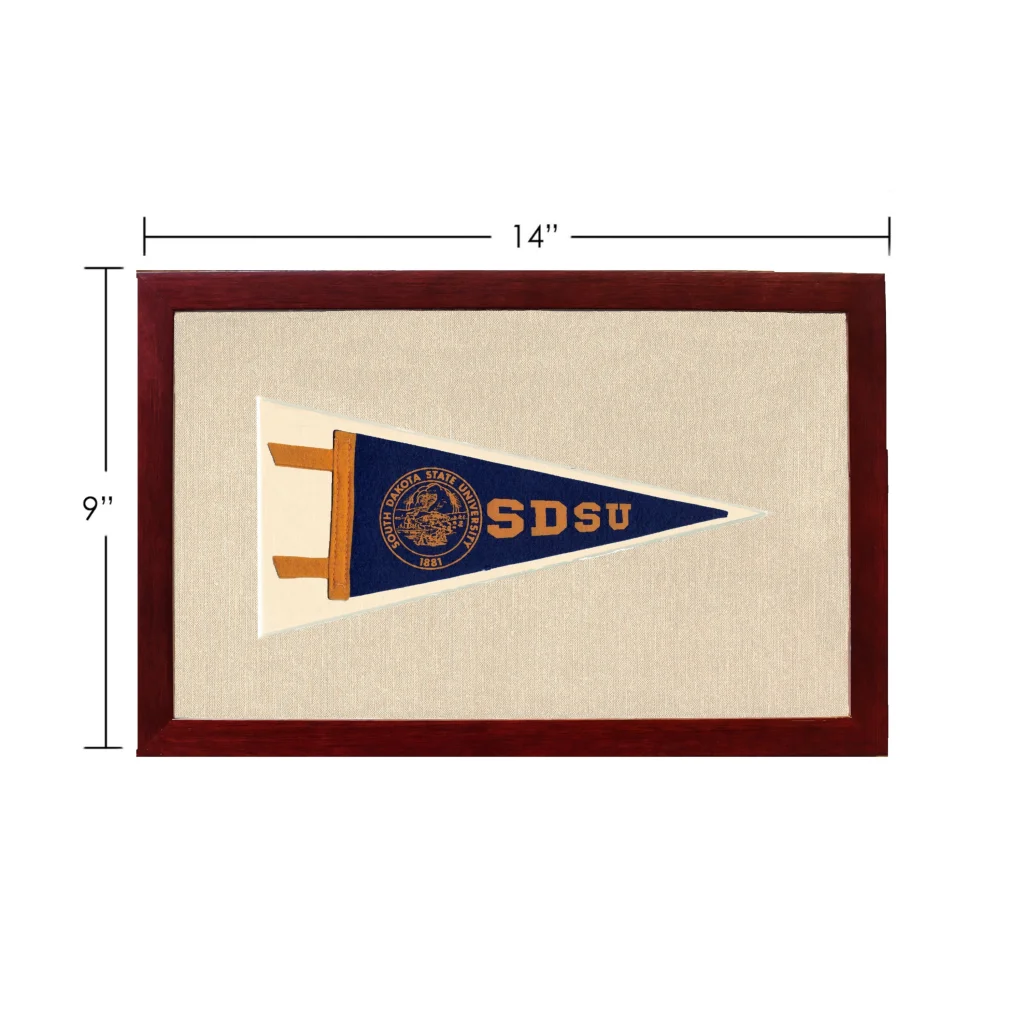 Vintage South Dakota State University Pennant | Vintage Americana Sports Memorabilia | vintageantiquesgifts.com