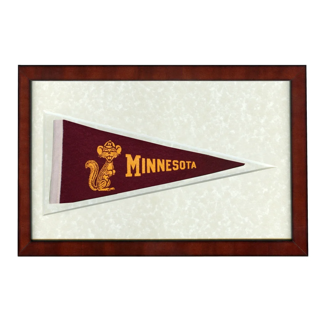 Vintage University of Minnesota Pennant | Americana Memories | vintageantiquesgifts.com