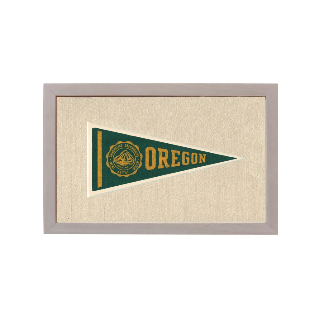 Vintage University of Oregon Pennant | Rare Vintage Wool Felt Pennant Flag | vintageantiquesgifts.com