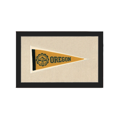 Vintage University of Oregon Pennant | Americana Memories | vintageantiquesgifts.com