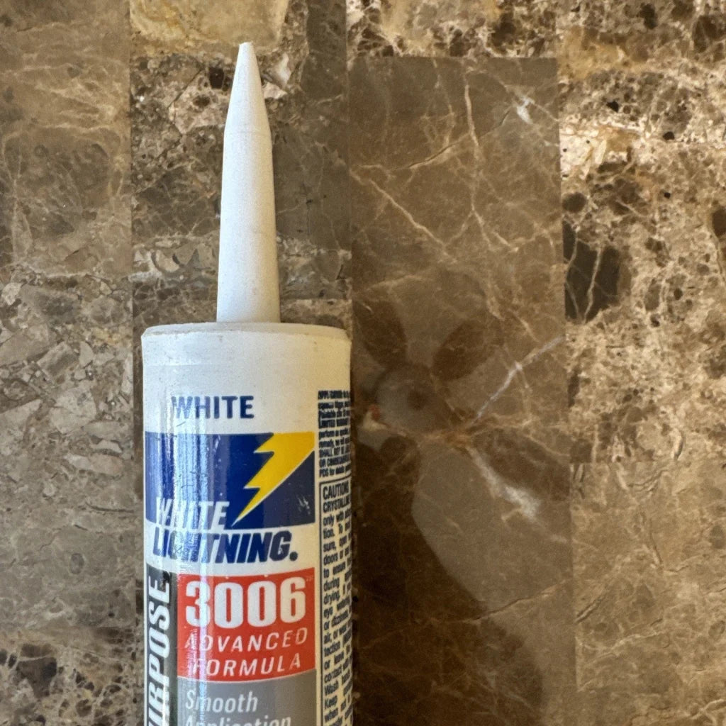 White Lightning 3006 all-purpose adhesive caulk tube, 10 oz cartridge