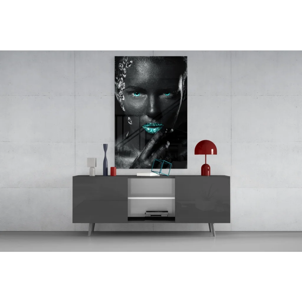 Black-and-white woman with teal eyes and diamond lips on turquoise gaze tempered glass art