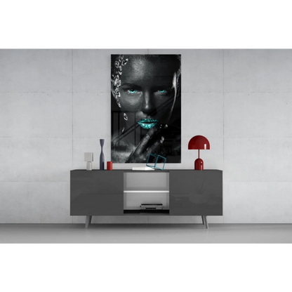 Black-and-white woman with teal eyes and diamond lips on turquoise gaze tempered glass art