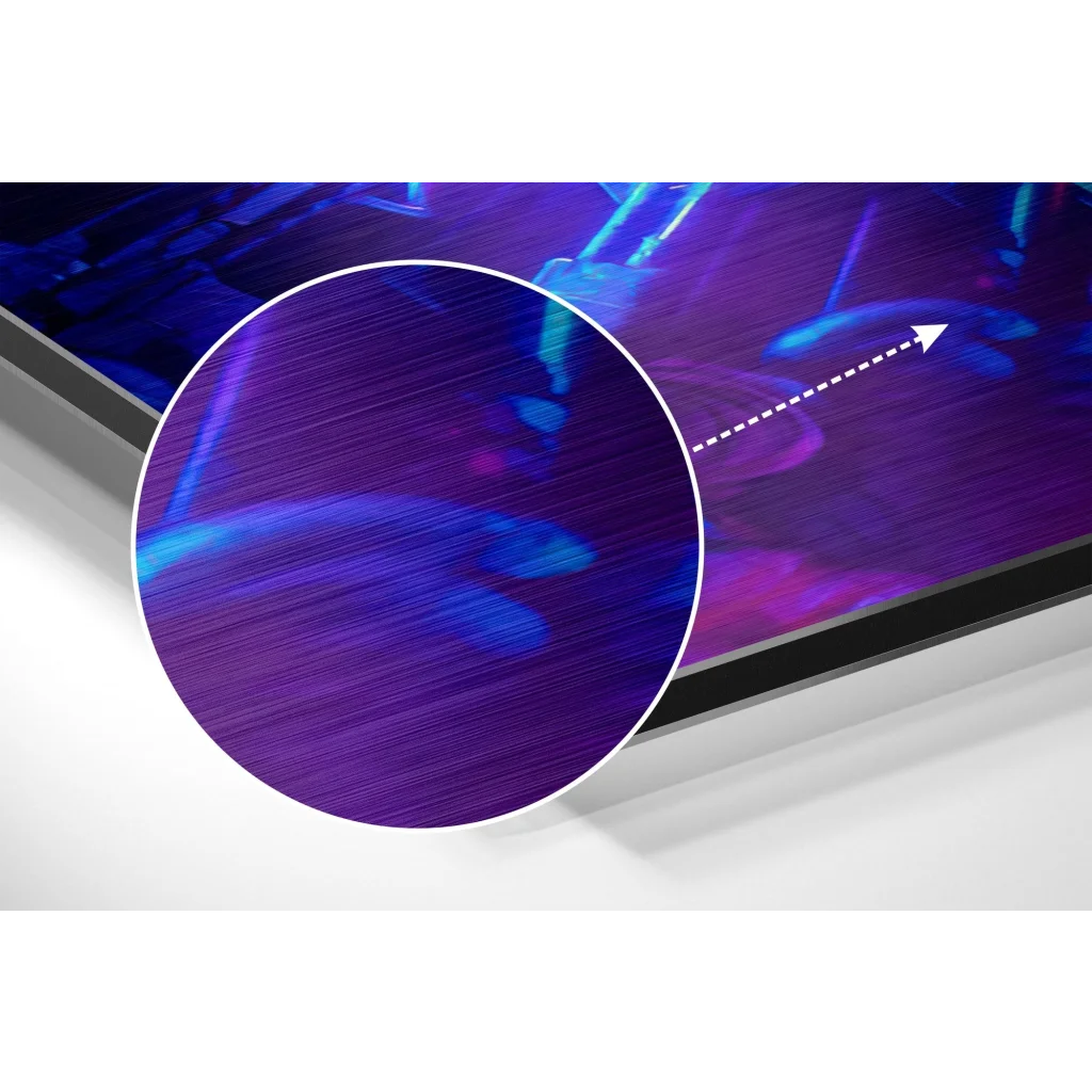 Close-up of sleek brushed aluminium dibond print with ultra-thin TV frame