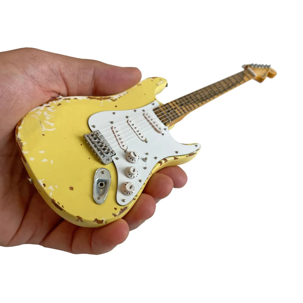 Yngwie Malmsteen mini guitar by Axe Heaven: vintage yellow Fender Stratocaster