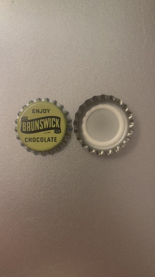 Vintage NOS 1960s Brunswick Chocolate Soda Bottle Cap 🍫 Madawaska, Maine