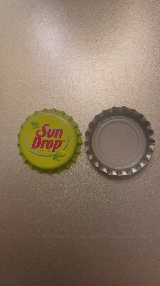 Vintage Sun Drop Citrus Soda Bottle Cap - NASCAR Era Southern Bottler Advertising, NOS Yellow Crown Cap 🥤