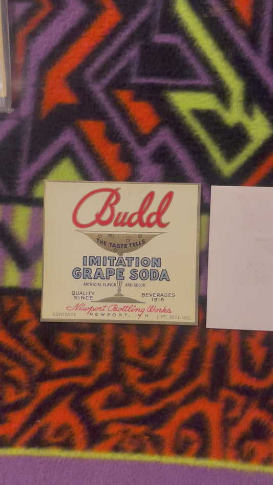 Antique Vintage Budd Imitation Grape Soda Label, Newport, NH 1920s, Highly Collectible! Vintage Advertisements Home page Vintage and Antique Gifts